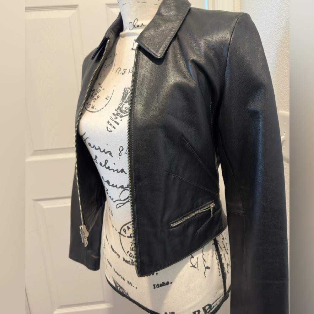 Kenneth Cole genuine 100 percent leather jacket vintage